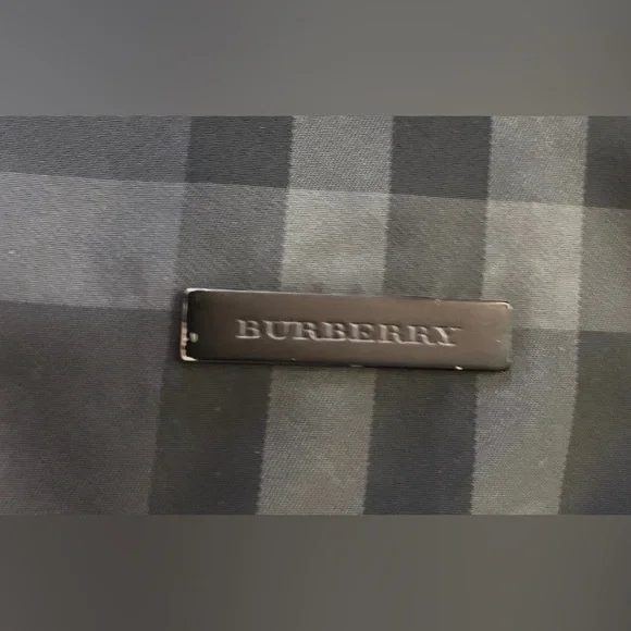 Burberry Men’s Messenger Bag / Charcoal